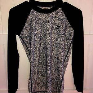 Billabong rash guard